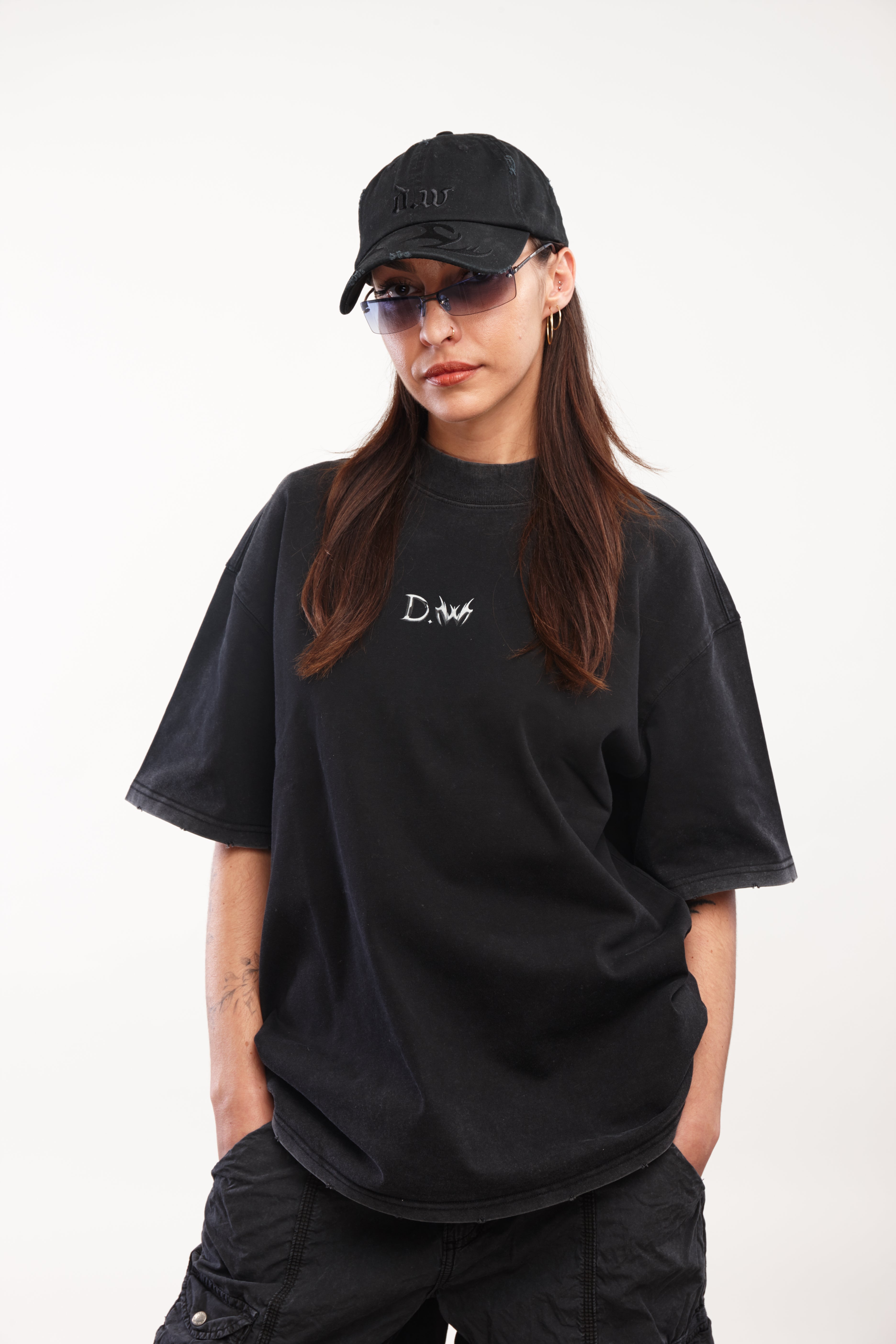 D.W Oversized Tee - Heavy Cotton - 420 gsm